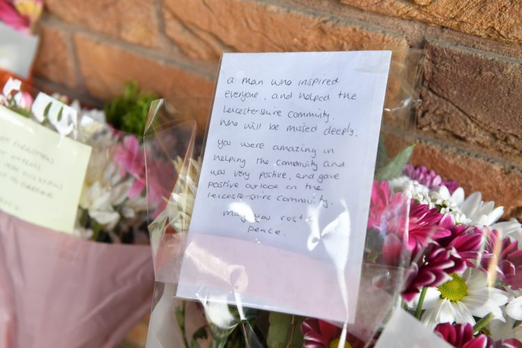 Leicester Time: FLOWERS AND TRIBUTES FOR SIMON COLE AT LEICESTERSHIRE POLICE HEADQUARTERS