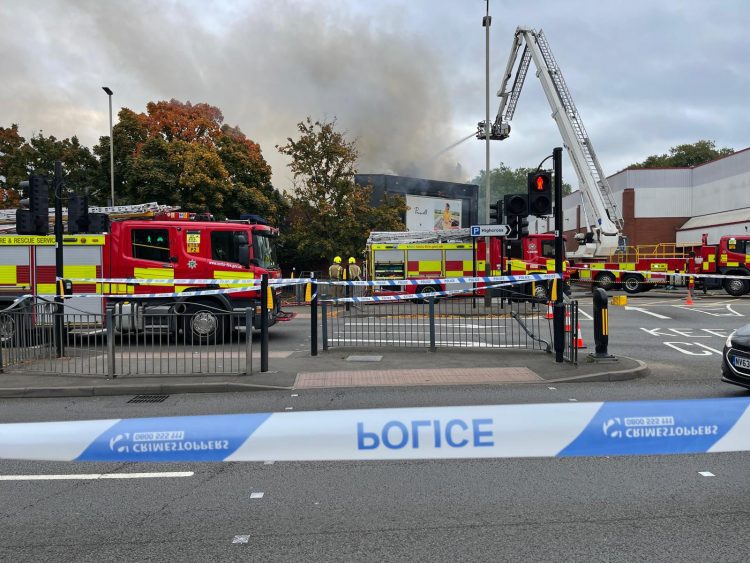 Leicester Time: MAJOR DISRUPTION FOLLOWING FIRE AT DISUSED LEICESTER NIGHTCLUB