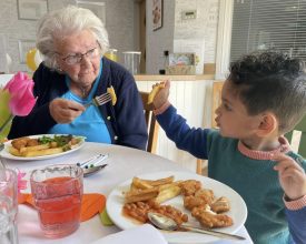 Rothley Families ‘Adopt a Grandparent’ at Local Care Home 
