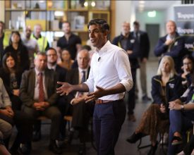 Prime Minister Rishi Sunak Speaks to Staff at Leicester Business Following UK’s Fall in Inflation