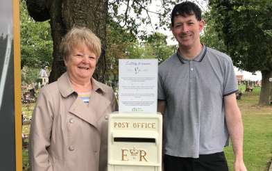 Leicester Time: Special Post Box at Melton Cemetery Will Allow Visitors to Send 'Letters to Heaven'