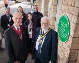 Green Plaque Unveiled to Honour Leicestershire Travel Pioneer Thomas Cook