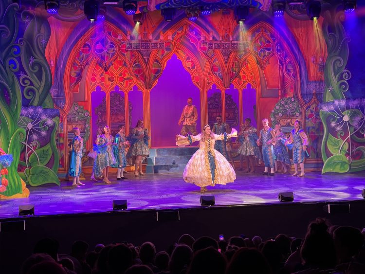 Leicester Time: 'Jack & the Beanstalk' - Leicester Panto Review