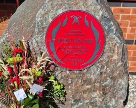 Firefighters and community pay tribute to Leicestershire firefighter with new plaque 